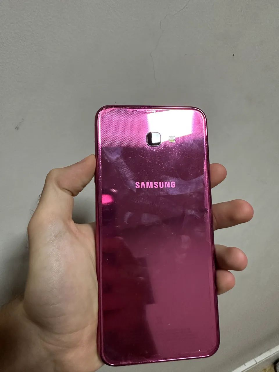 Samsung Galaxy J4+ 