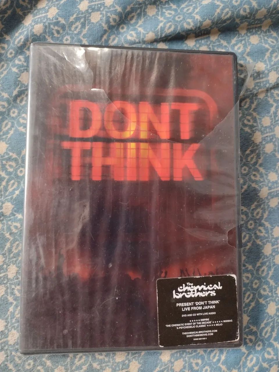 DVD/CD duplo Chemical Brothers ao vivo no Japão - Aparelhos de Som