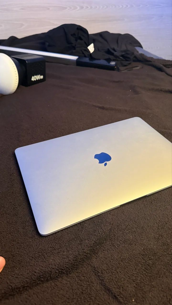 MacBook Air 2019 - Foto 2