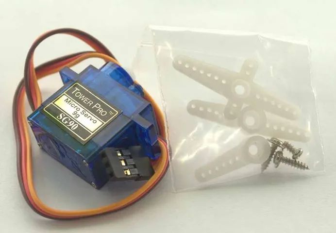 arduino servo motor tower pro 9g sg90 - Foto 4