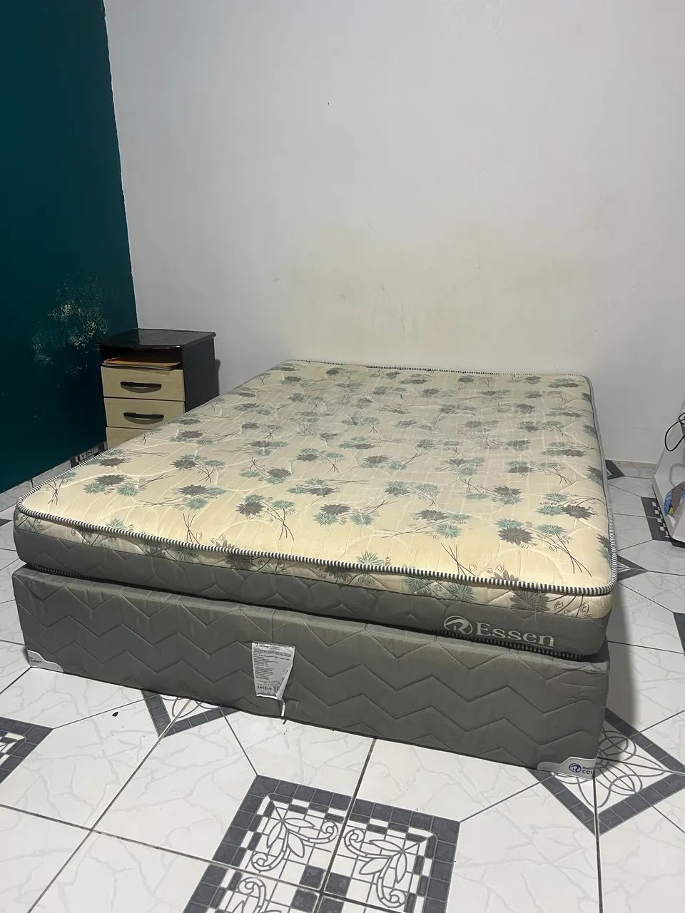 Cama box casal