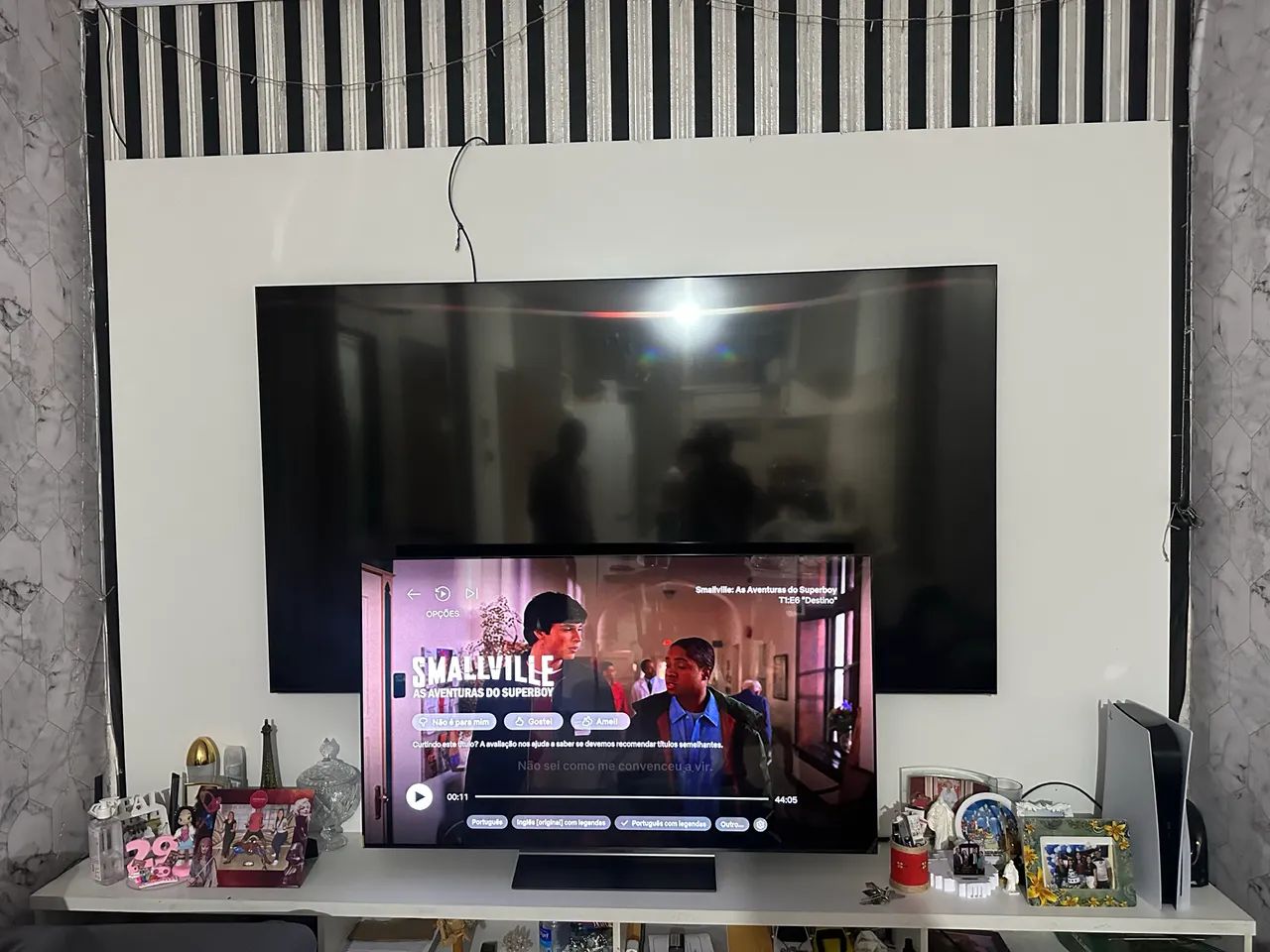 TV Samsung 82 polegadas com defeito