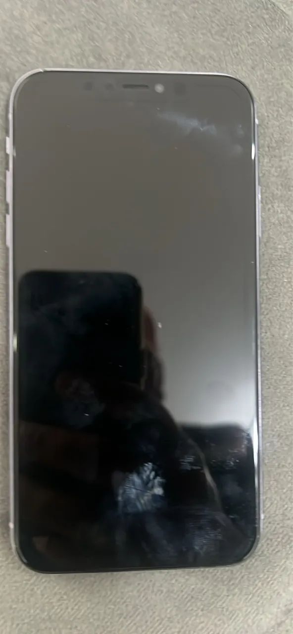 iPhone 11 normal 64 gigas 