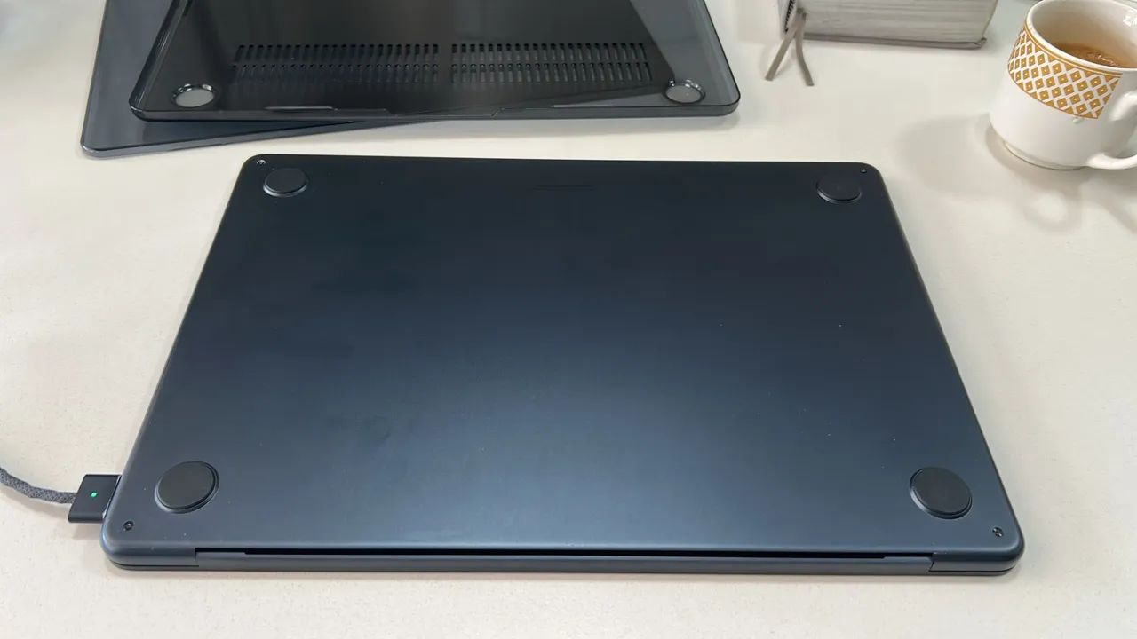 MacBook Air m3 16g 256  - Foto 2
