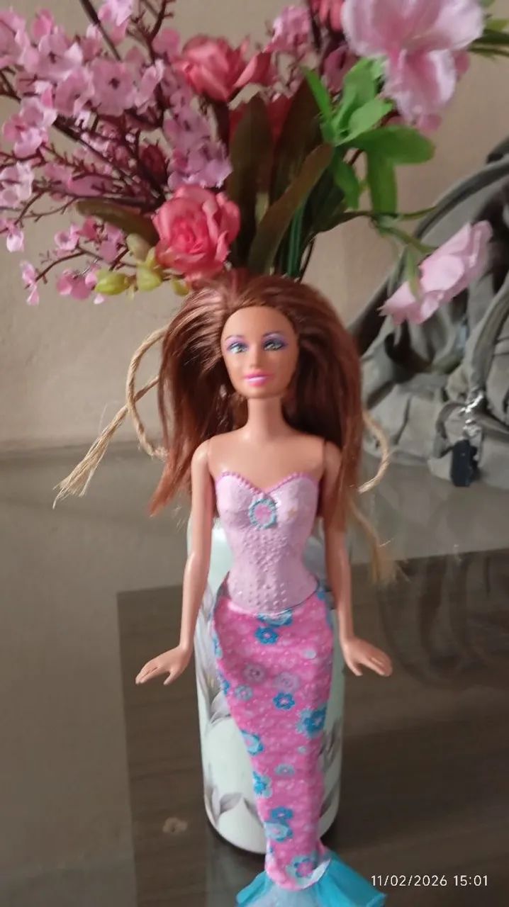 Boneca Barbie sereia  - Foto 3