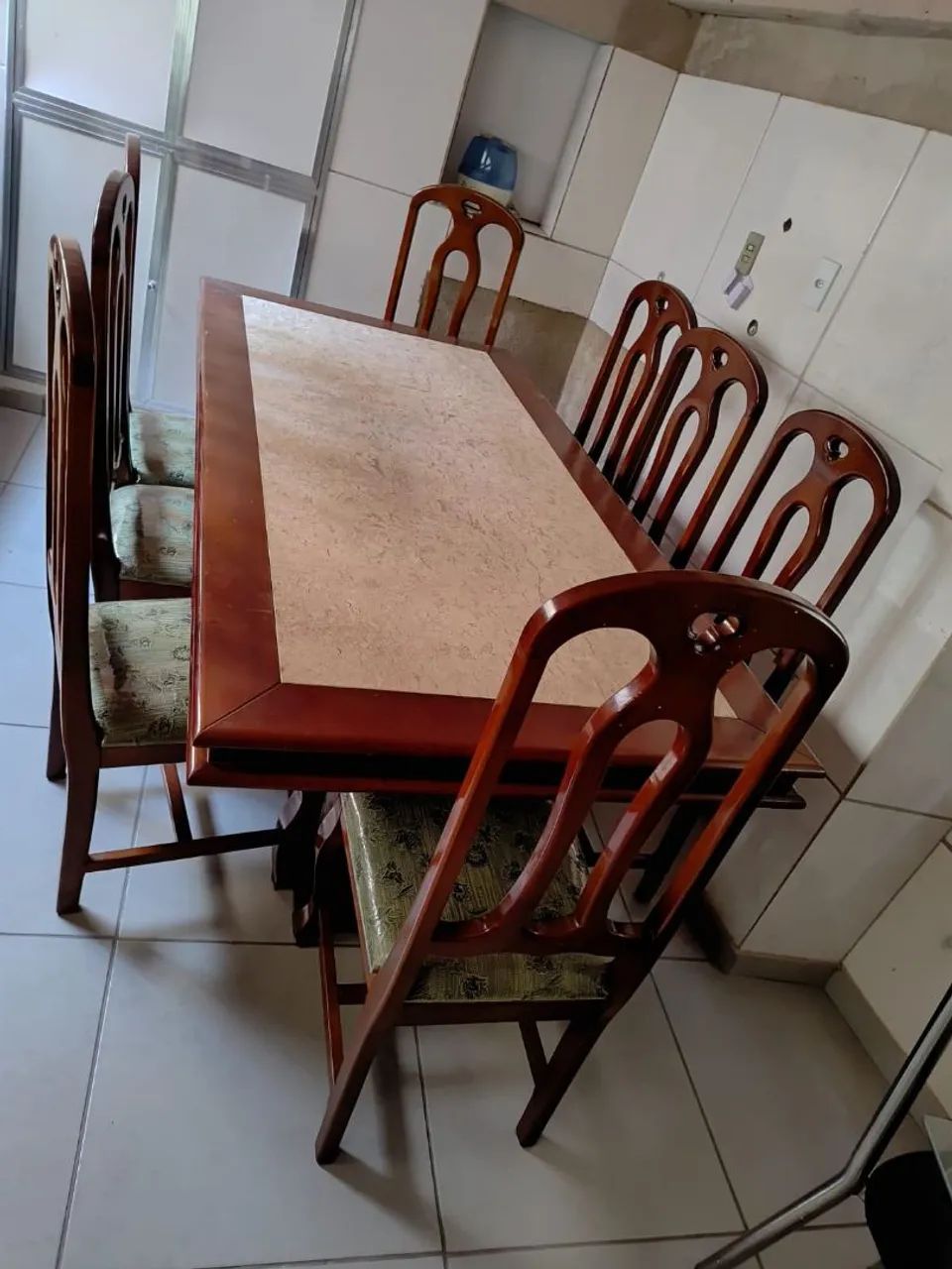 Vendo mesa de pedra de 8 lugares - Foto 3