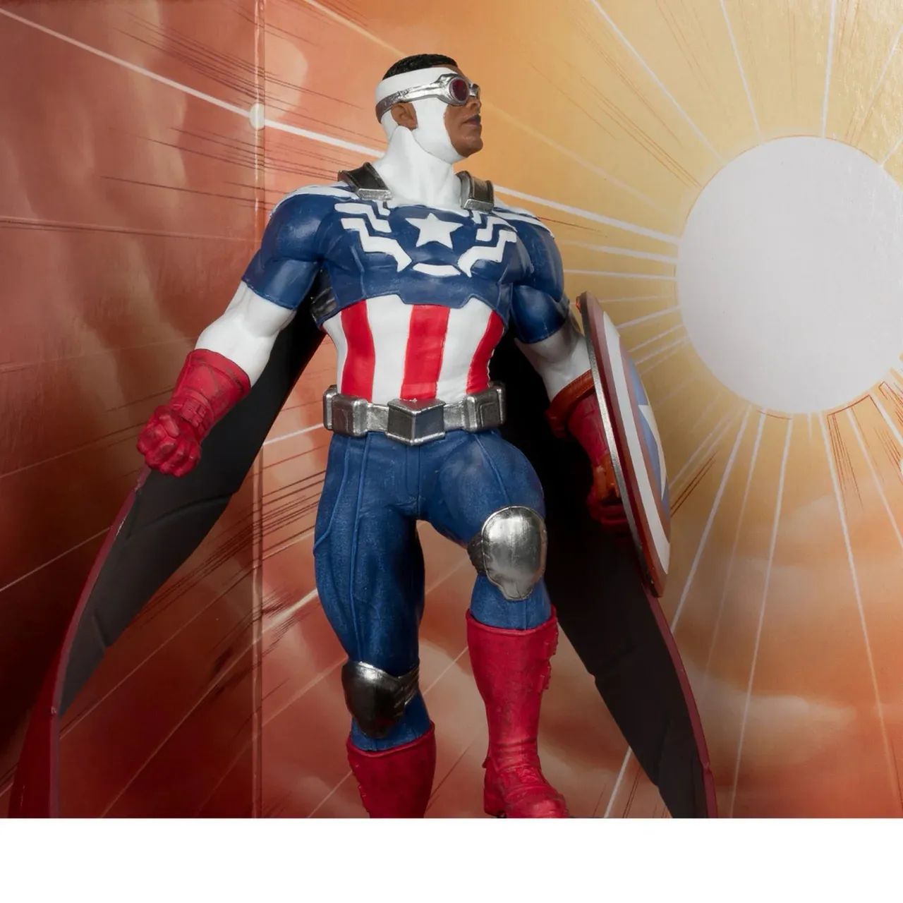 Capitão América Sam Wilson McFarlane - Foto 4