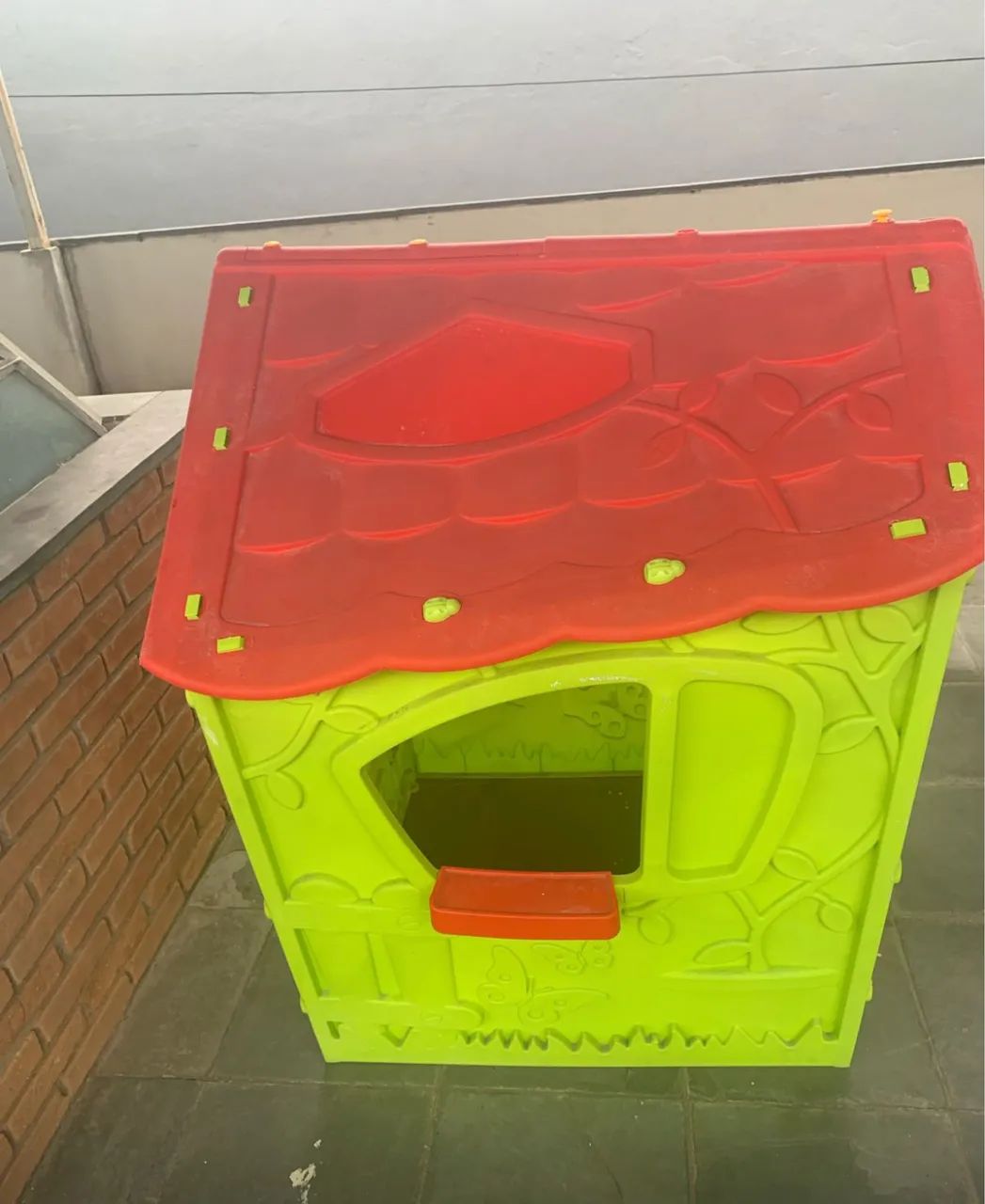 Casinha Infantil de Brinquedo - Resistente e Pronta para Uso - Foto 2