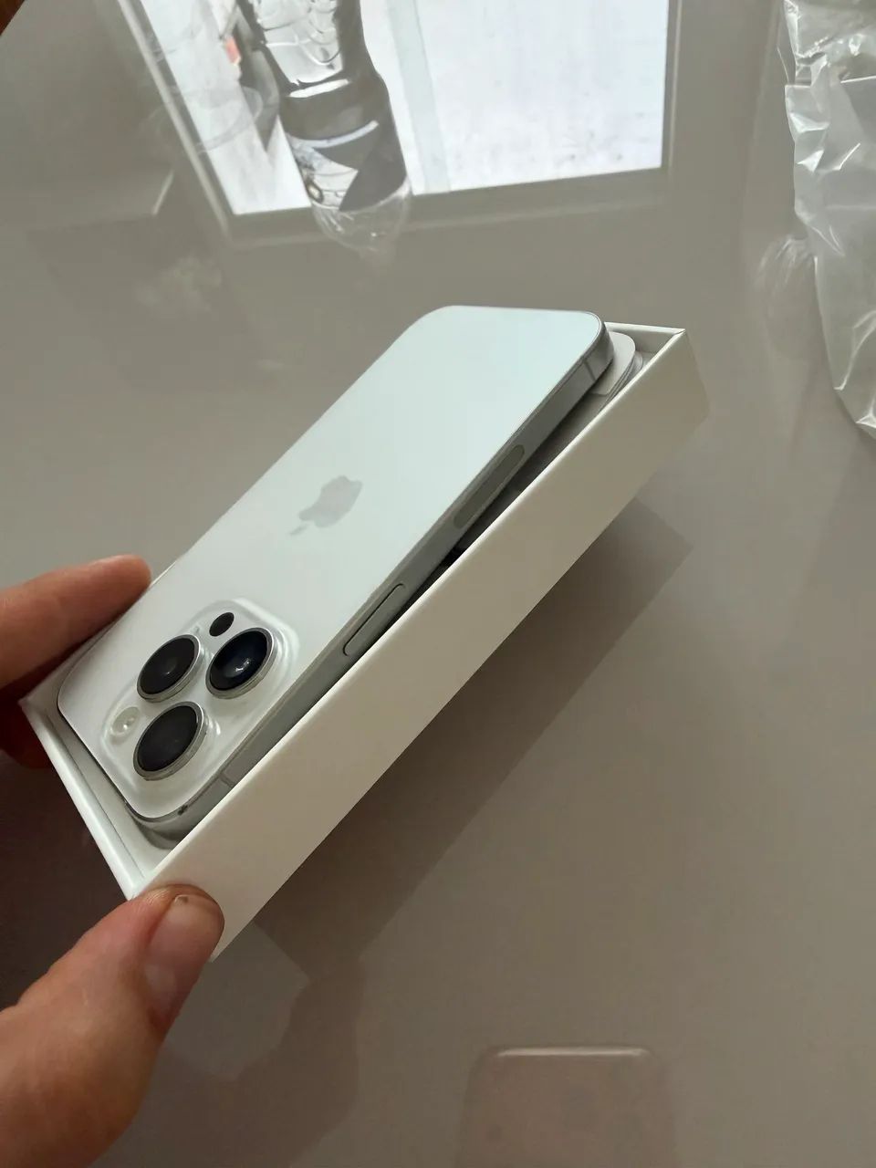 IPHONE 15 PRO 256 - Foto 4