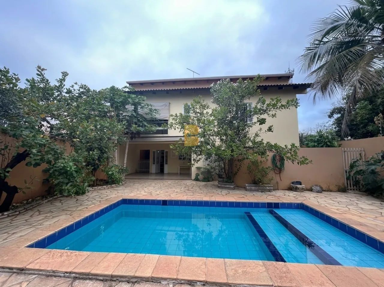 CASA RESIDENCIAL em CUIABÁ - MT, SANTA ROSA - Foto 2