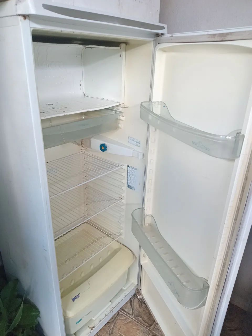 Geladeira Dano 290 litros - Foto 2