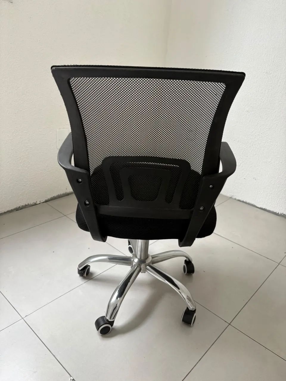 Cadeira executiva  - Foto 3