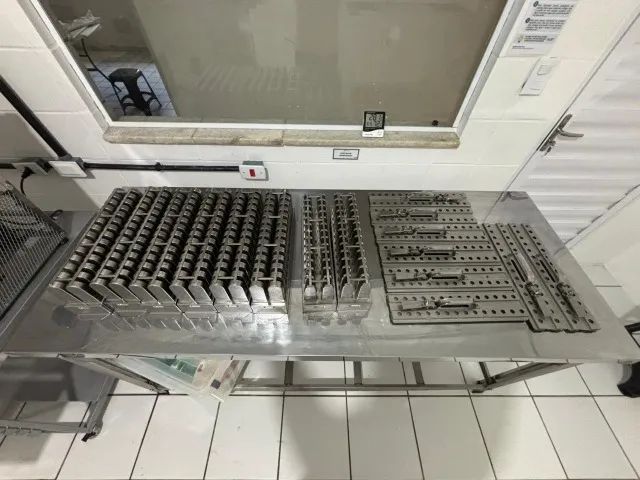 Máquina de Picolé - Desenformadora - Forma de Picolé - Foto 2