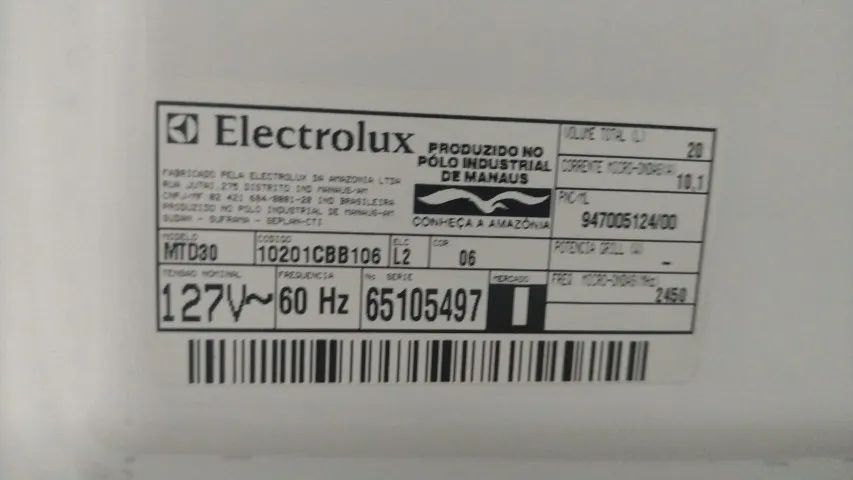 Microondas Eletrolux 20l usado - Foto 2