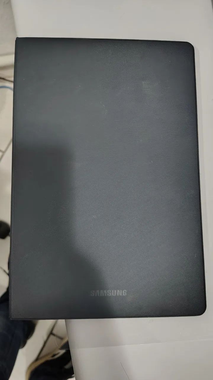 Tablet seminovo com película 