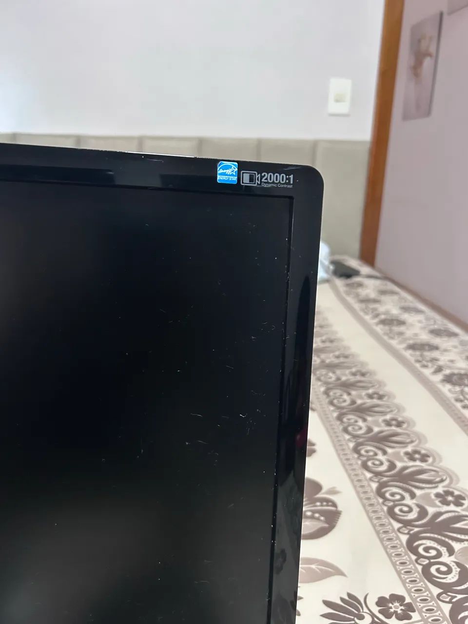 Monitor Samsung -SonicMaster 17polegadas com cabos incluídos 