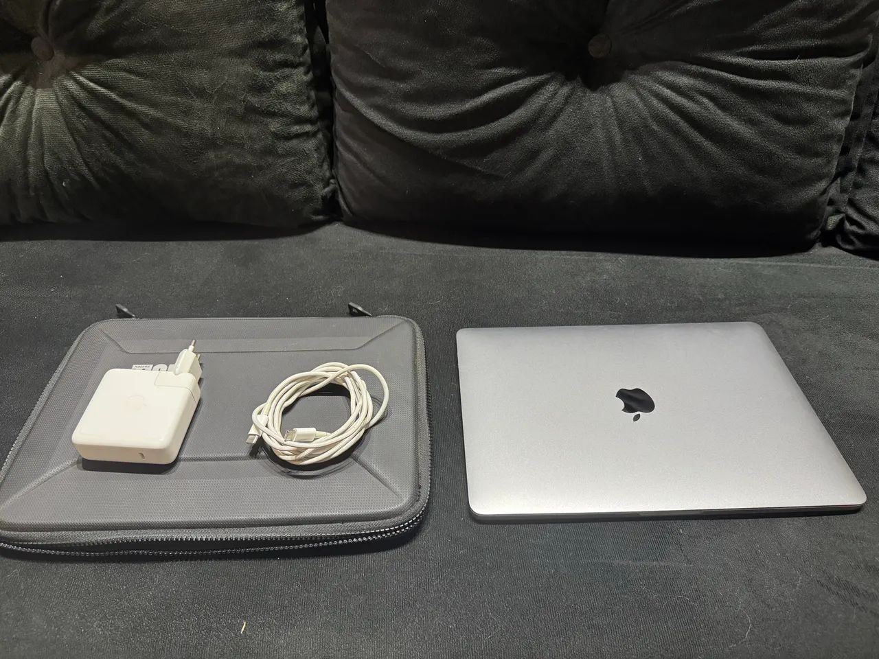 Macbook Pro 2022 13 M2 8gb 256gb - Notebooks - Aclimação