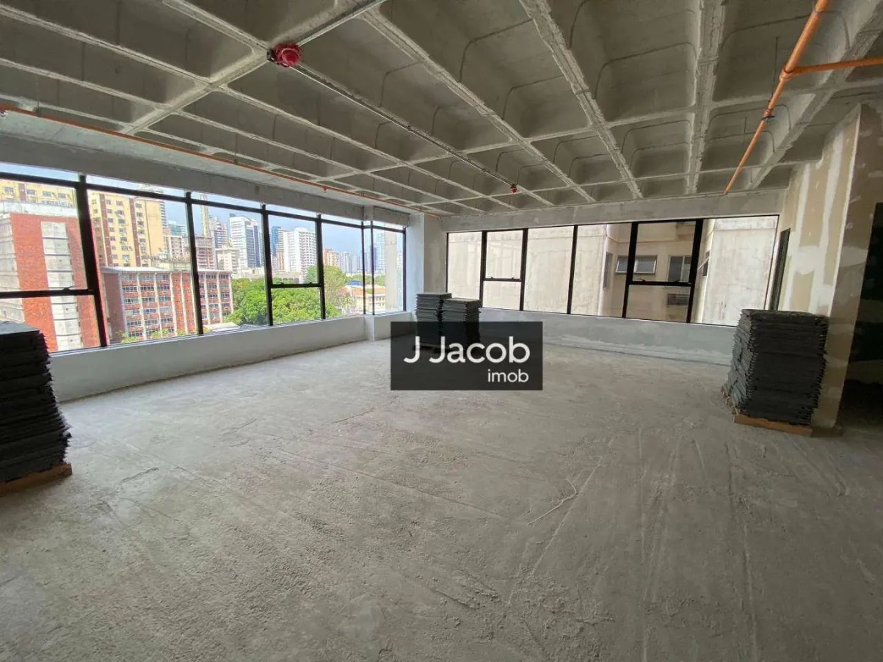 Alugo Sala de 81 m² no Ed. Quadra Braz - bairro Nazaré - Foto 4
