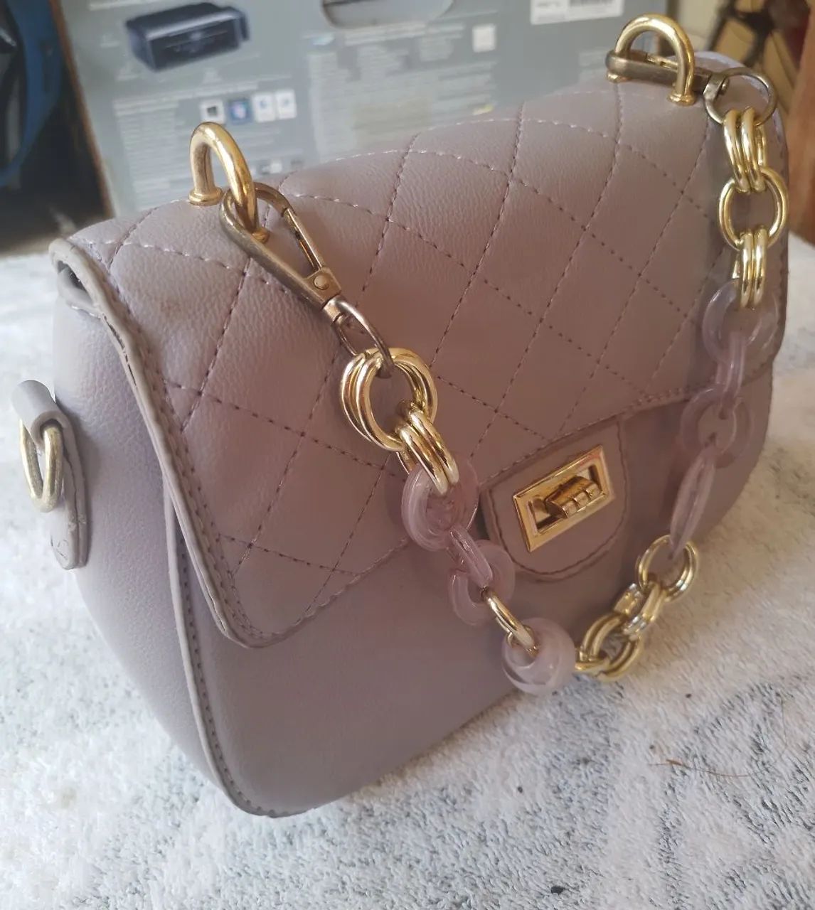 Bolsa com alça pequena Baoluolan feminina semi-nova com  - Foto 2