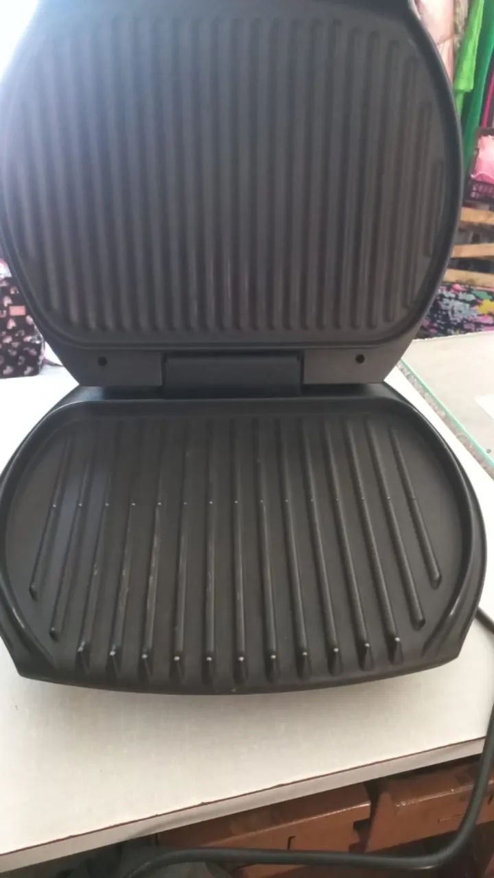 Grill Eletrico George Foreman - 220v - Foto 4