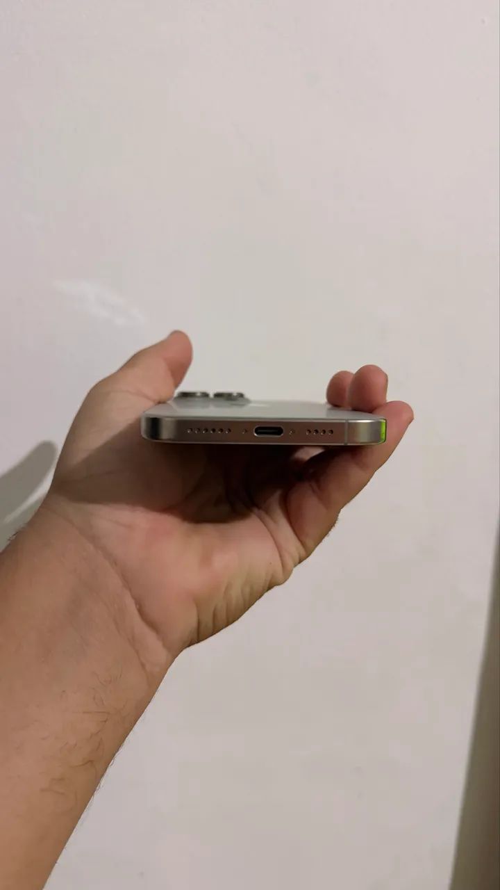 16 pro max 256gb natural  - Foto 2