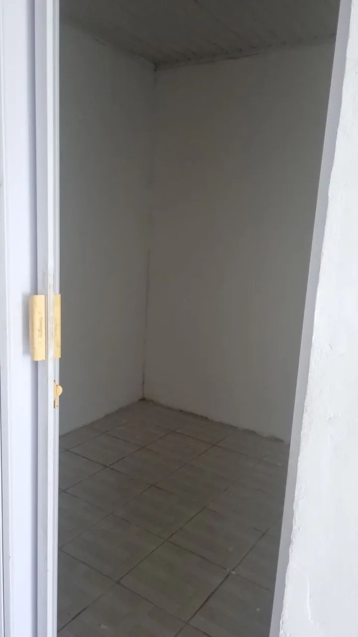 Alugo quarto próximo a ufs - Foto 5