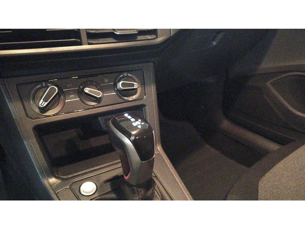 Volkswagen Polo Sense 1.0 170 TSI, foto 11 de 13