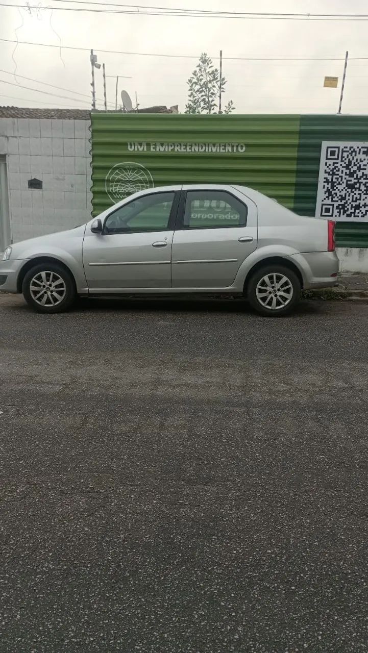 Renault Logan LOGAN Expression Hi-Flex 1.6 8V 4p 2013