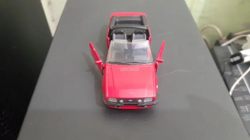 Miniatura Ford Escort Xr3i Conversível - Foto 5