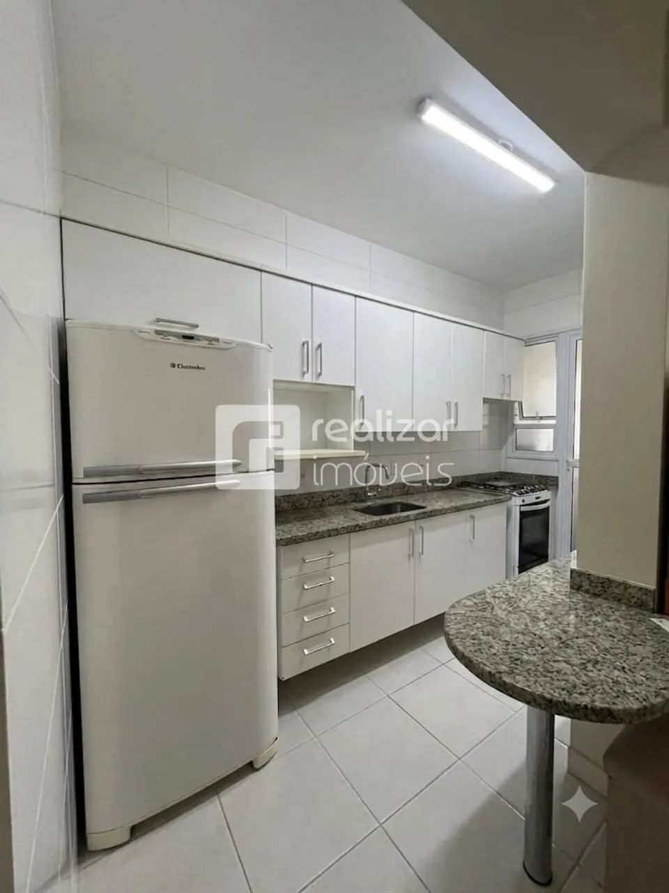 Apartamento 2 dormitórios bairro Itacurubi em Florianópolis - Foto 2