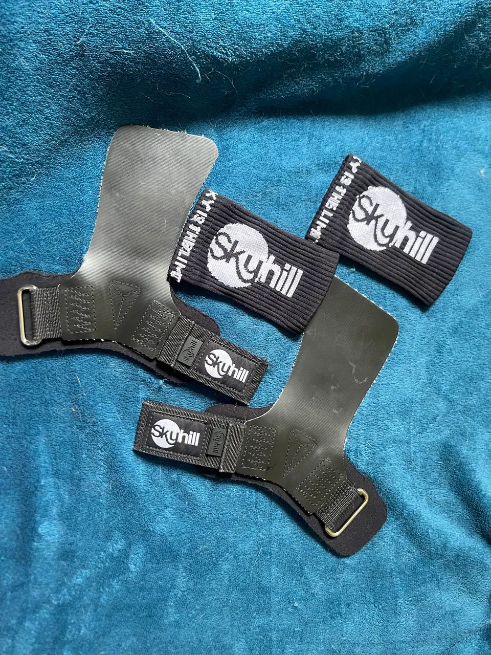 Grip skyhill e munhequeira seca suor 