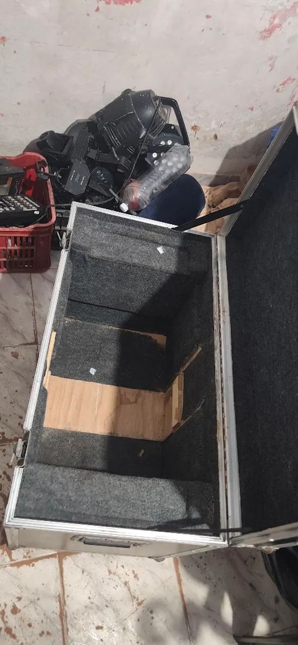 Vendo 2 CASE ,bem conversados - Foto 5