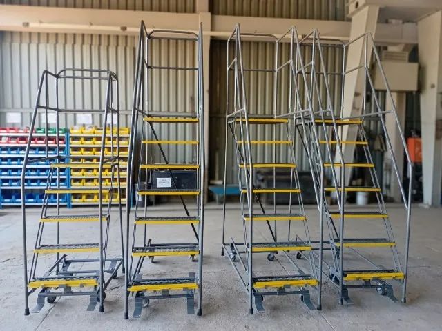 Escada Plataforma  - Foto 4