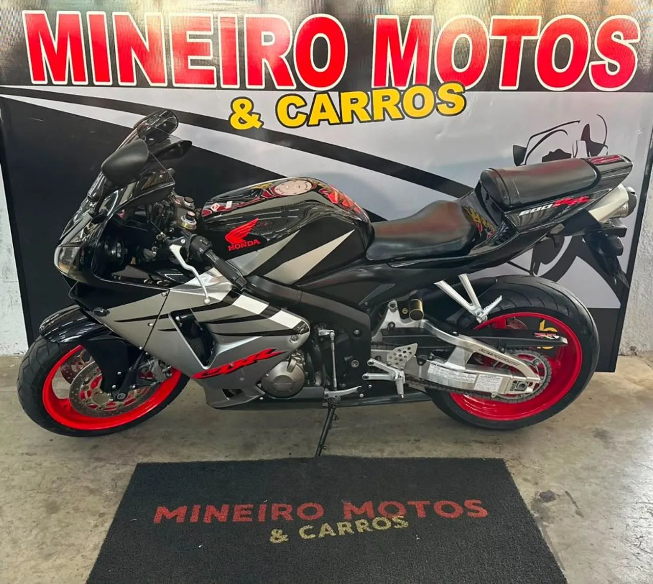 CBR 600 RR - Foto 4