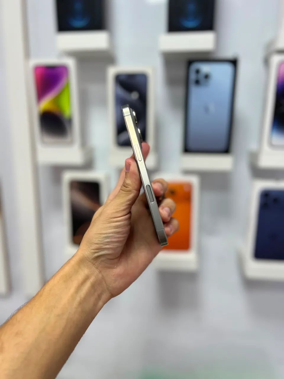 iPhone 16 Pro - 256GB  ?4.899,00 - Foto 2
