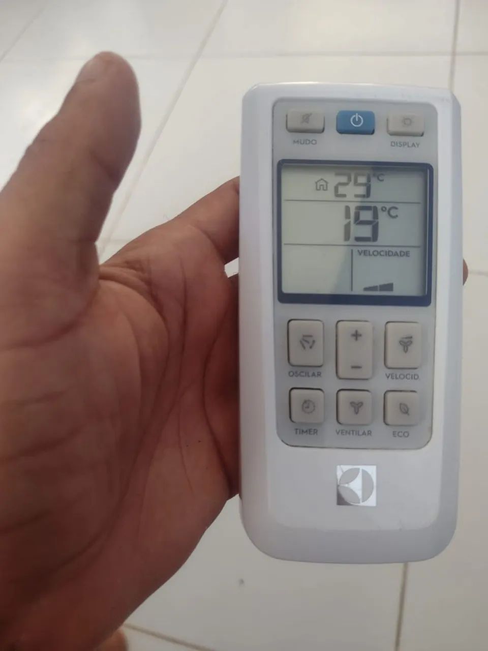 Controle de ar splint Eletrolux 