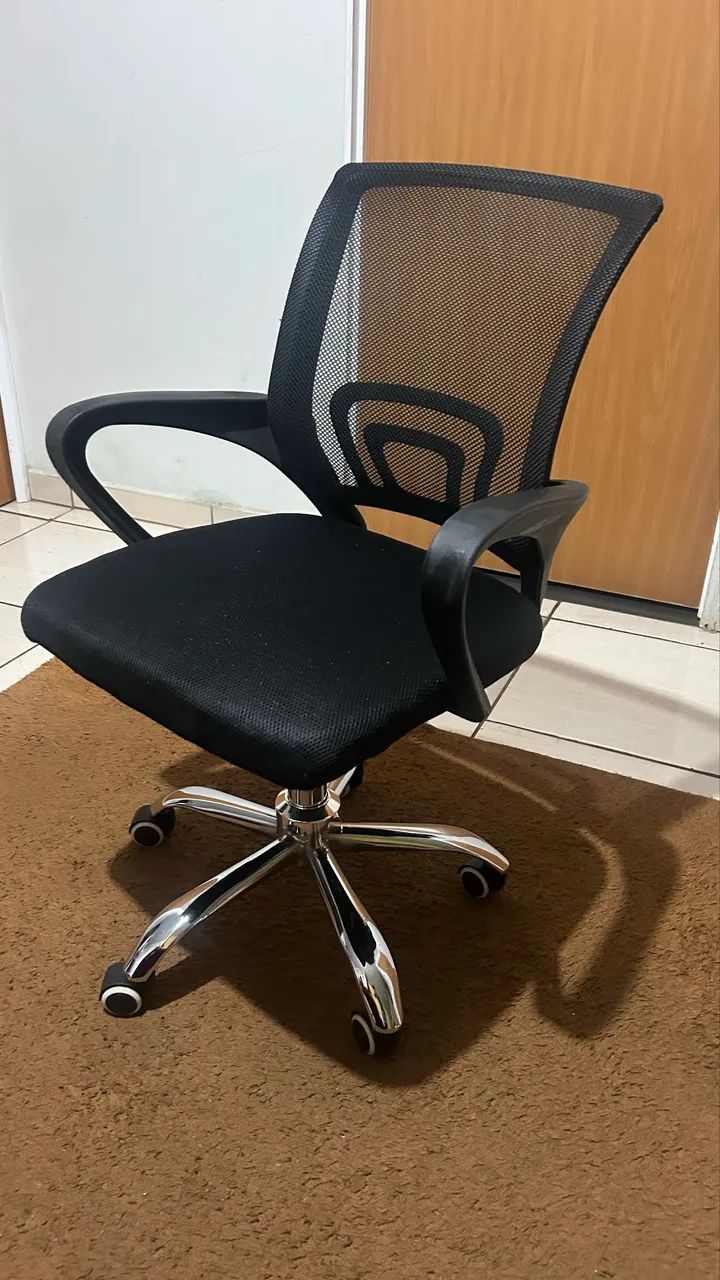 Selling office chair