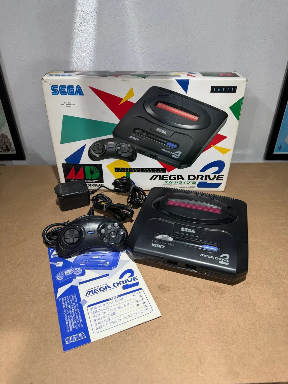 Vendo Mega Drive 2 Japonês na caixa - Serial batendo semi novo
