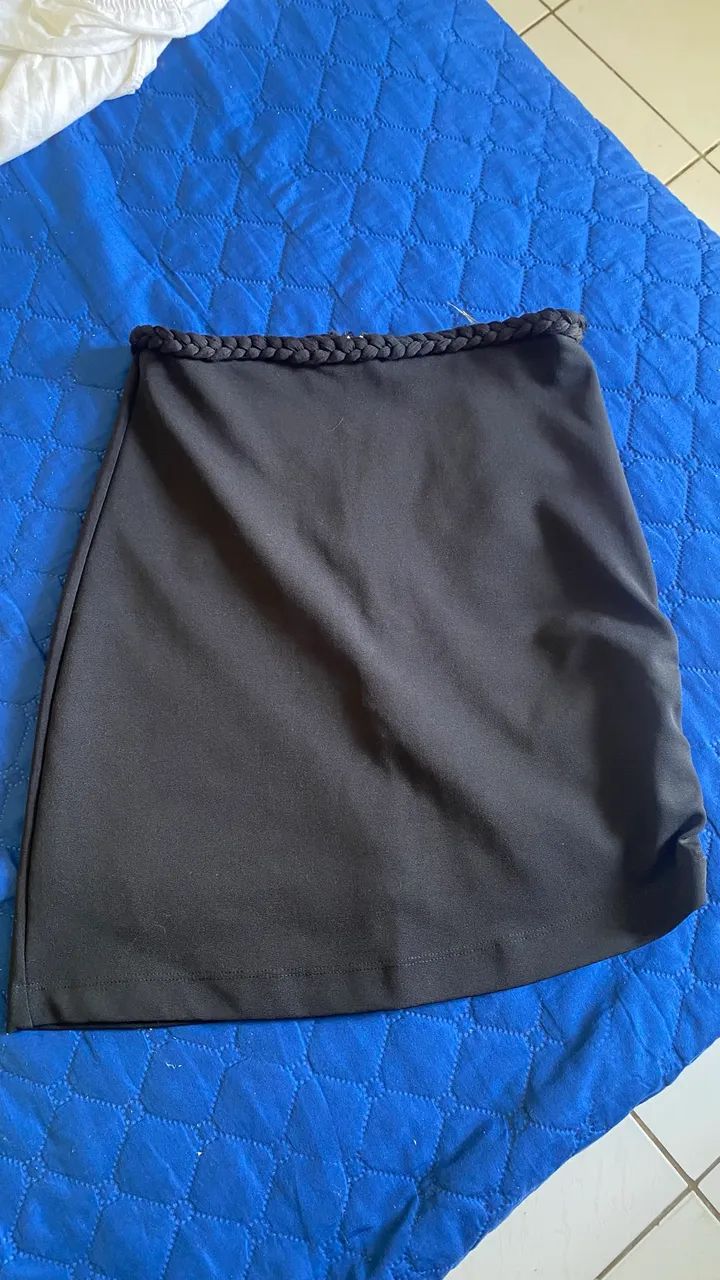 Saia preta com detalhe - Foto 2