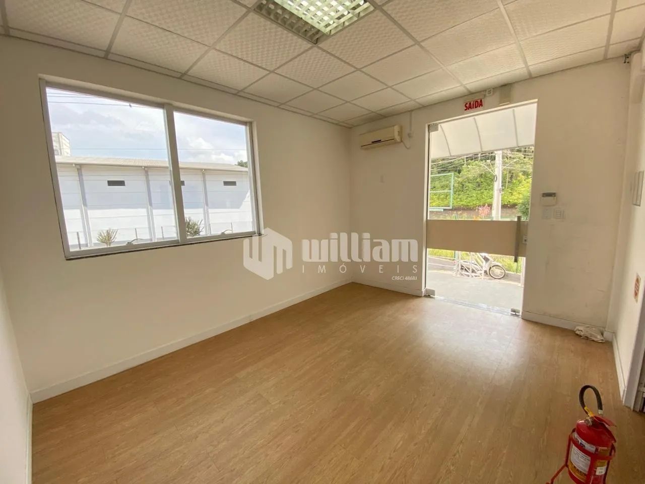 SALA COMERCIAL COM 250M² PARA LOCAÇÃO - GUABIRUBA SUL - Foto 3