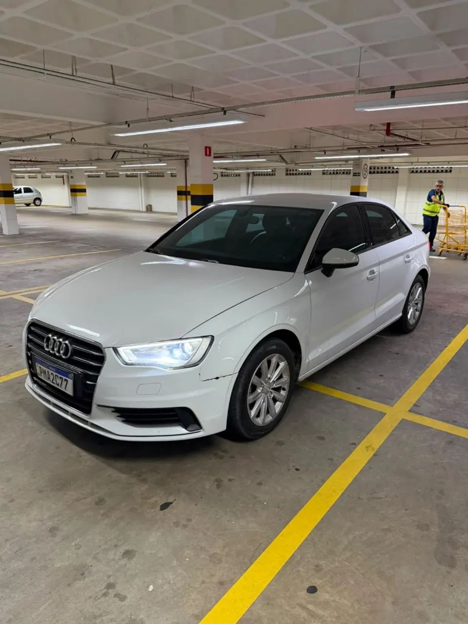 Audi A3 Sedan 1.4/ Attra. 16V TB FSI S-tronic 2015