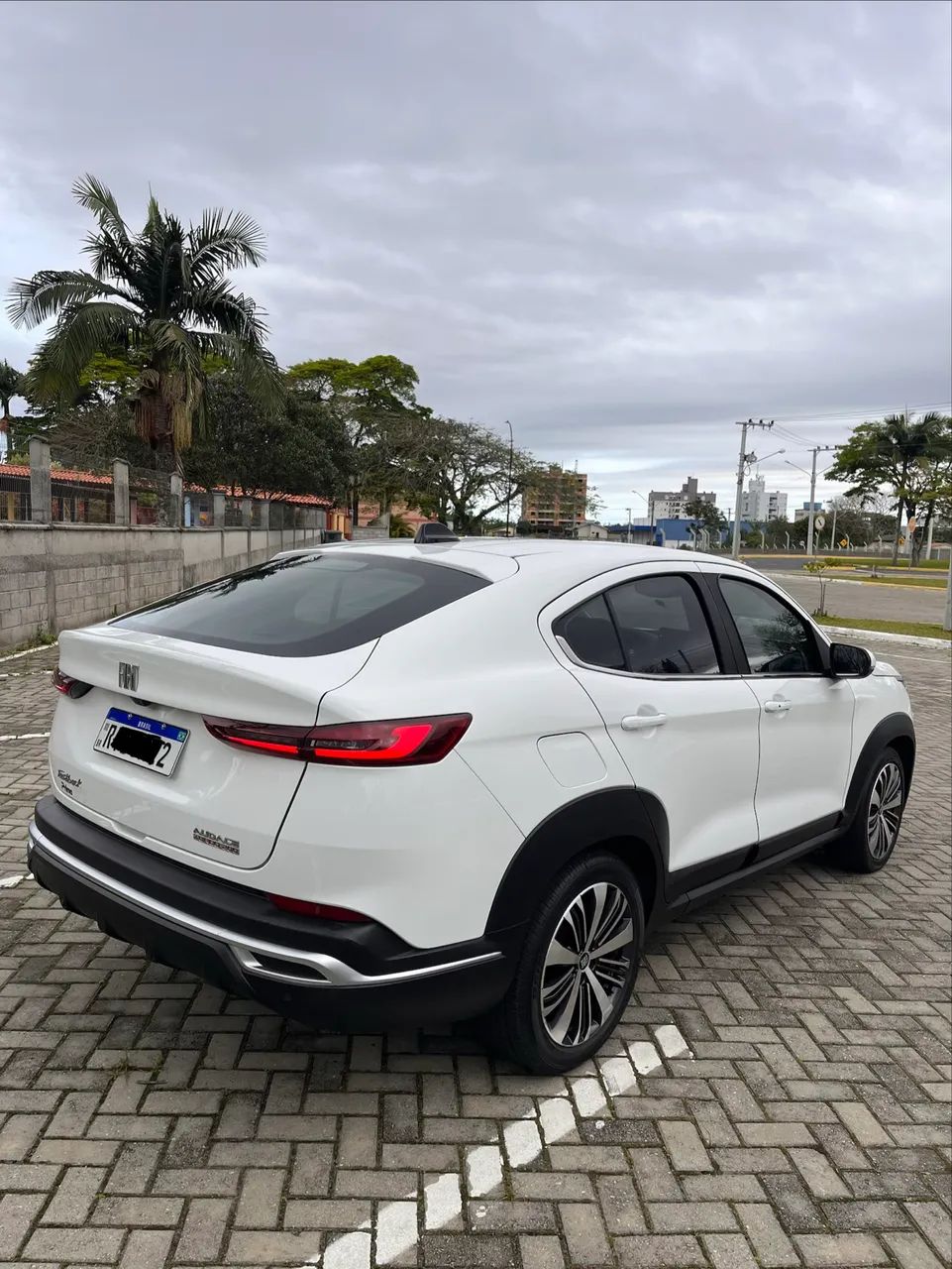 Fiat Fastback Audace 1.0 200 T. Flex AUT 2023 - Foto 4
