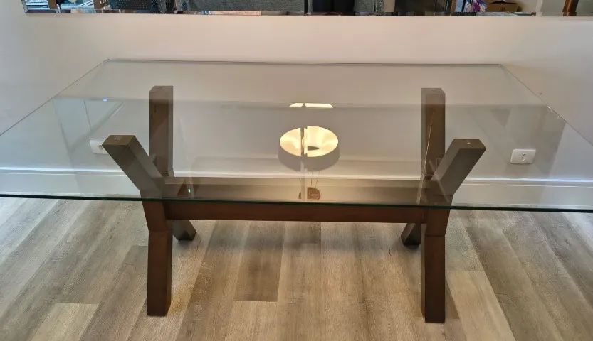 Vendo mesa de jantar com 6 lugares - Foto 2