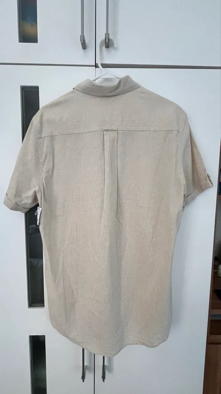 Camisa de botao bege - Foto 2