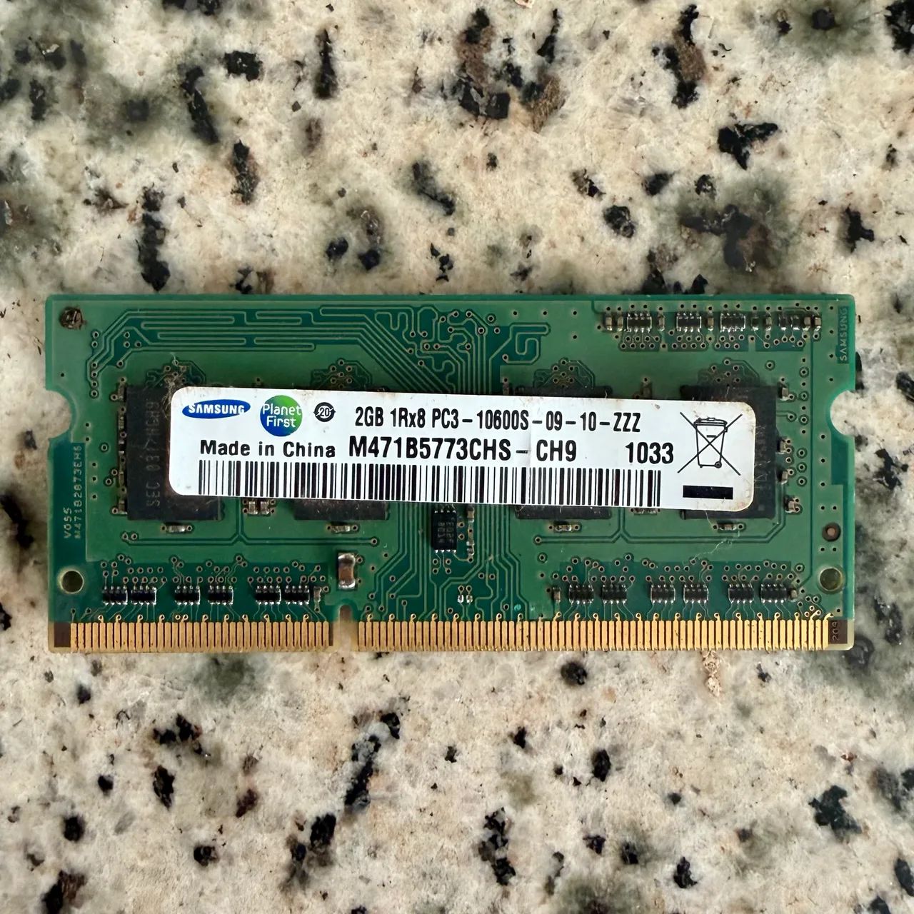 MEMÓRIA RAM SAMSUNG 2GB DDR3 PARA NOTEBOOK