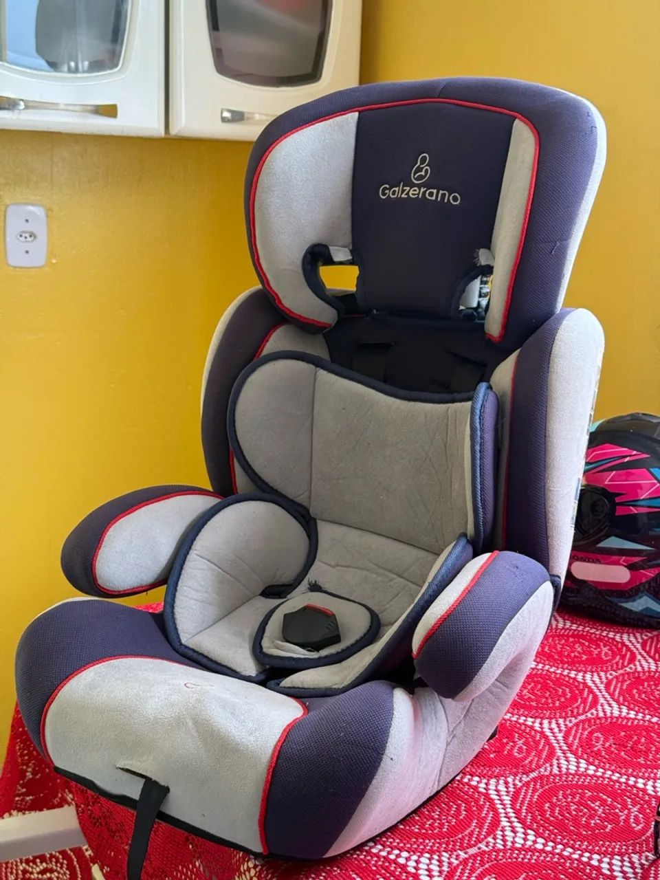 Cadeirinha de bebê - carro