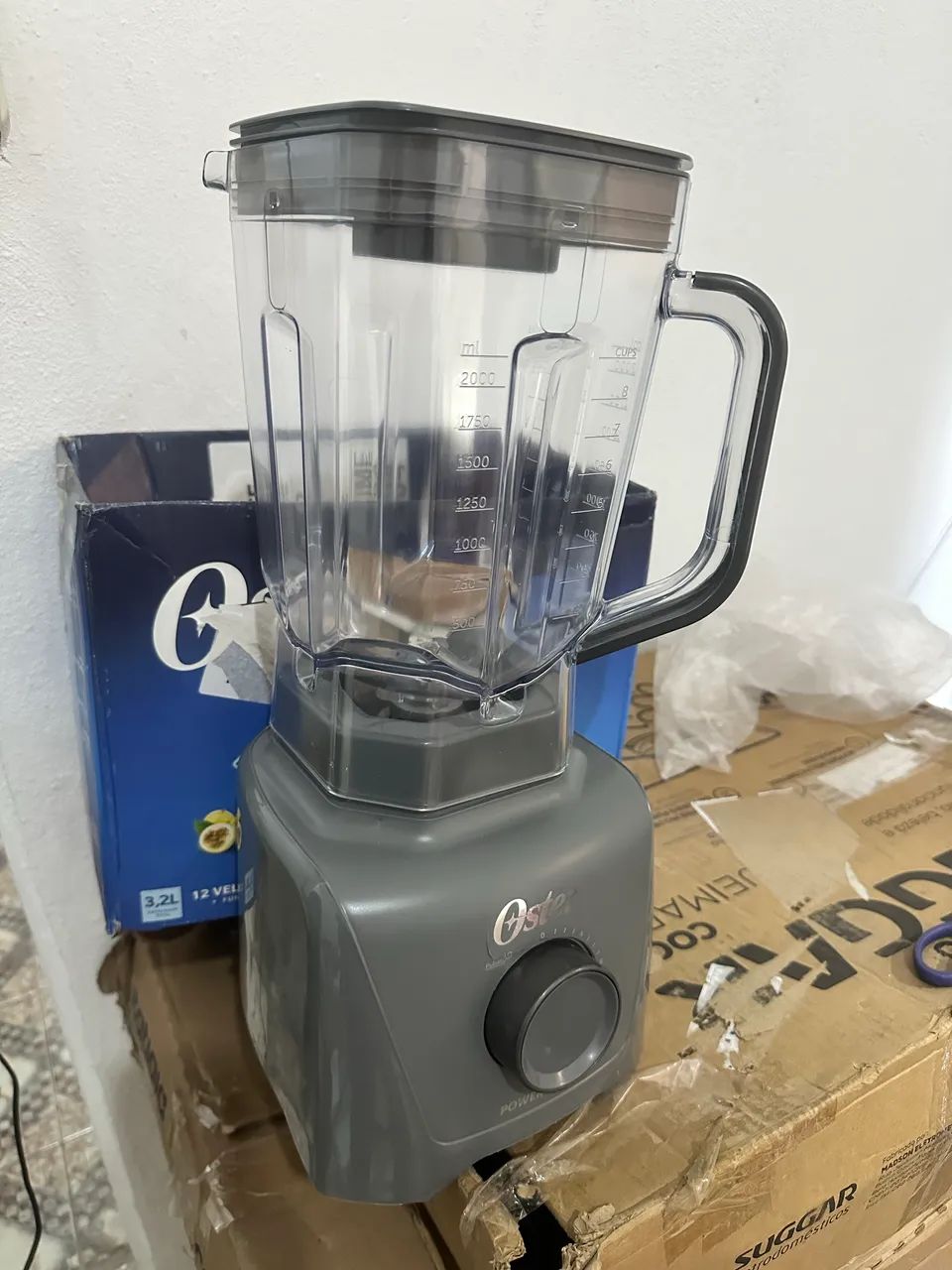 Vendo liquidificador Oster , novo 