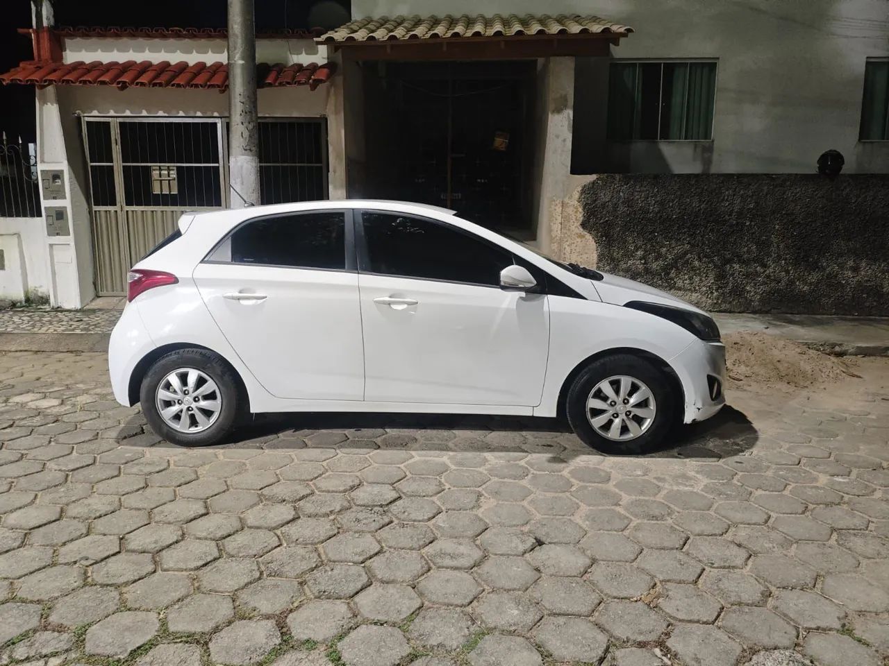 Hyundai Hb20 HB20 Comf./C.Plus/C.Style 1.0 Flex 12V 2014