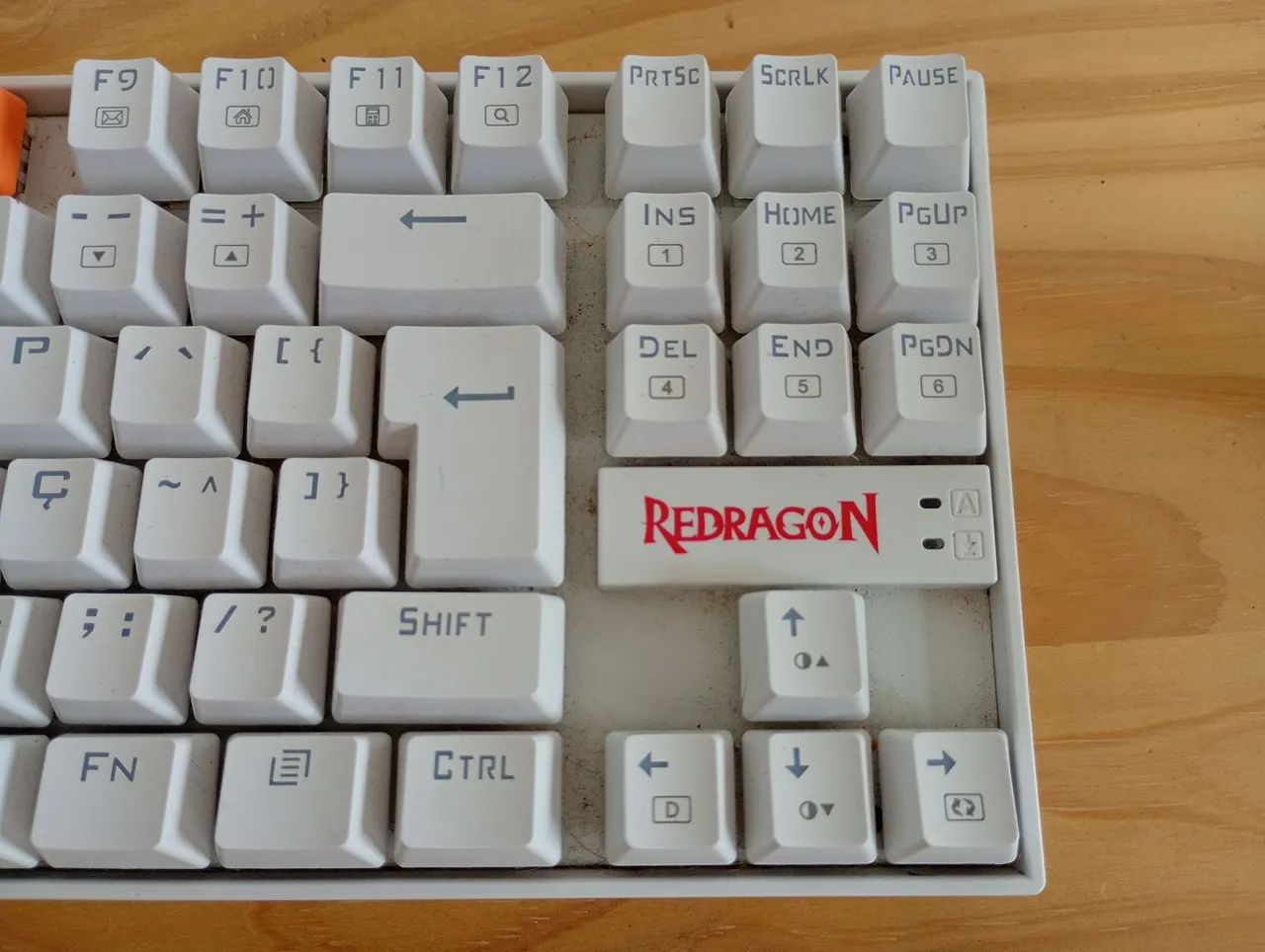 Teclado gamer Redragon KUMARA V2 com RGB<br><br>MODEL: K552W-RGB - Foto 2