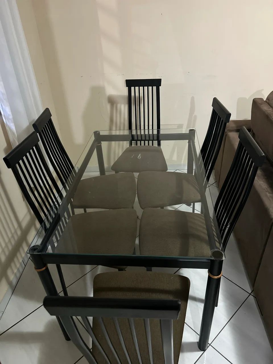 Mesa de jantar com 6 cadeiras - Foto 2